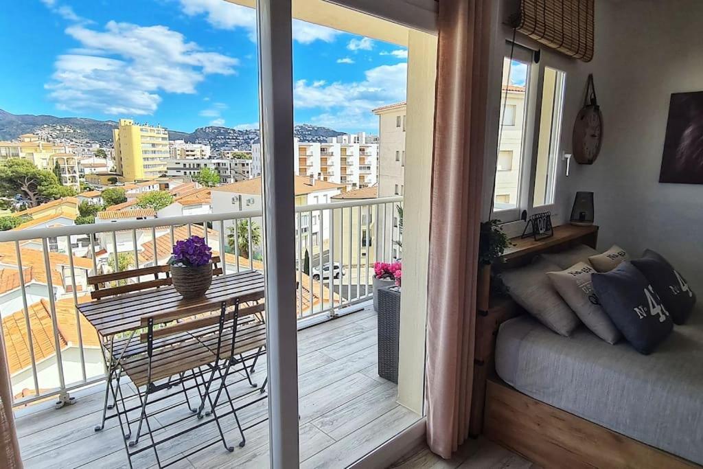 Sunrisemare Vacational Studio Ρόζες Εξωτερικό φωτογραφία