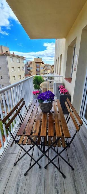 Sunrisemare Vacational Studio Ρόζες Εξωτερικό φωτογραφία